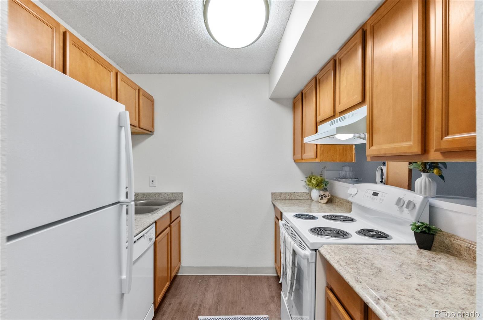 2707 Valmont Road 106