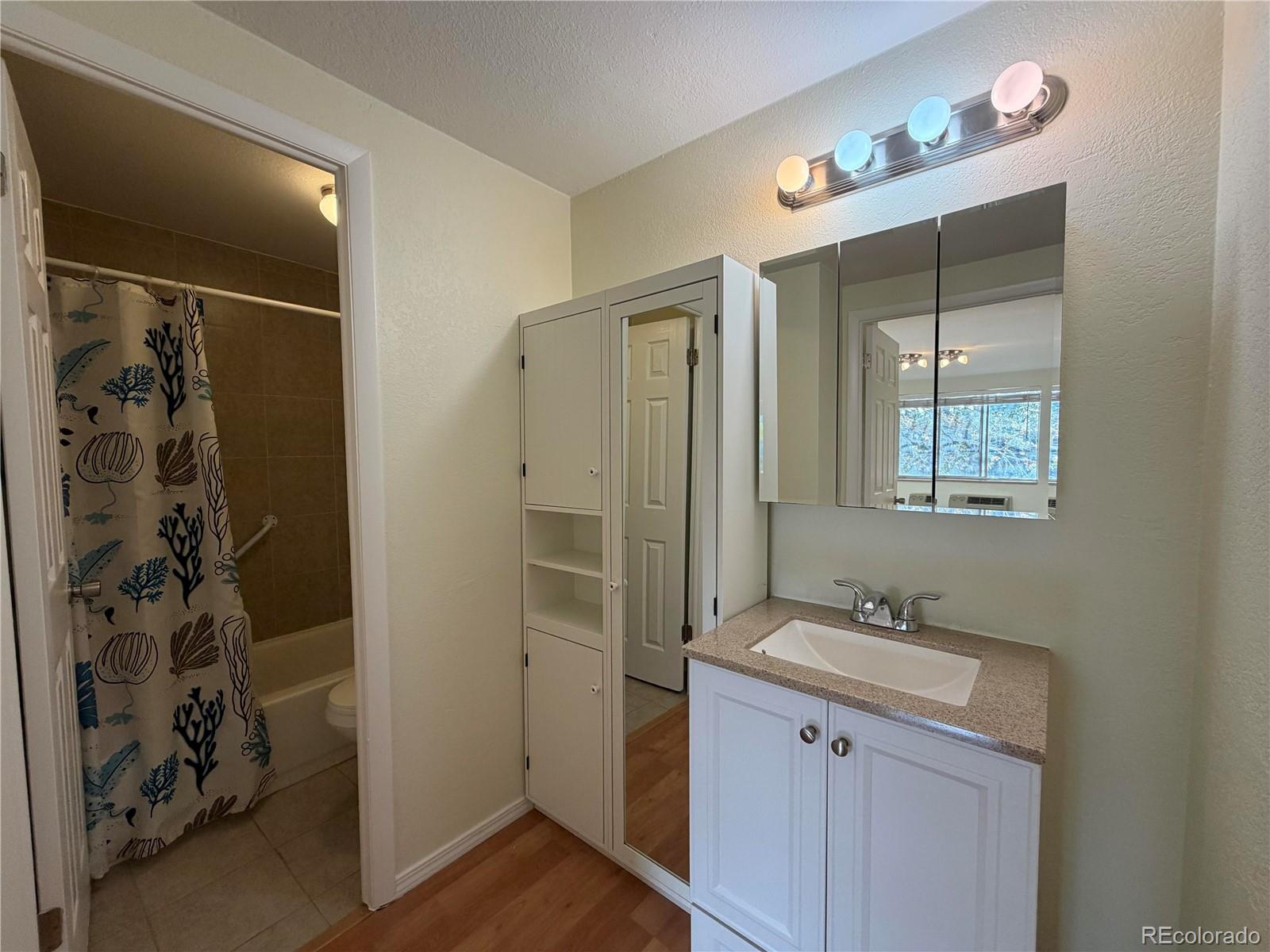 1304 S Parker Road 258