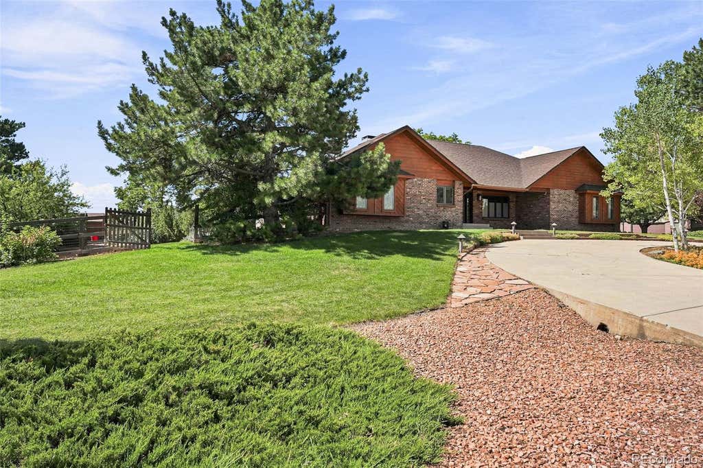 Photo of 5252 S Xenophon Court, Littleton, CO 80127 (MLS # 5730084)