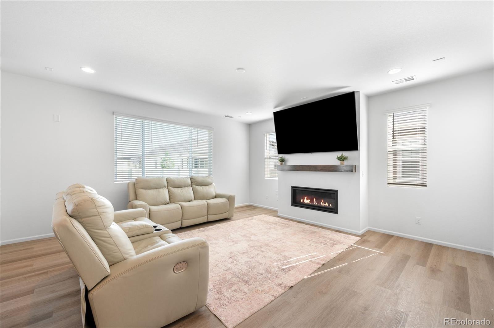 4203 Lacewood Lane