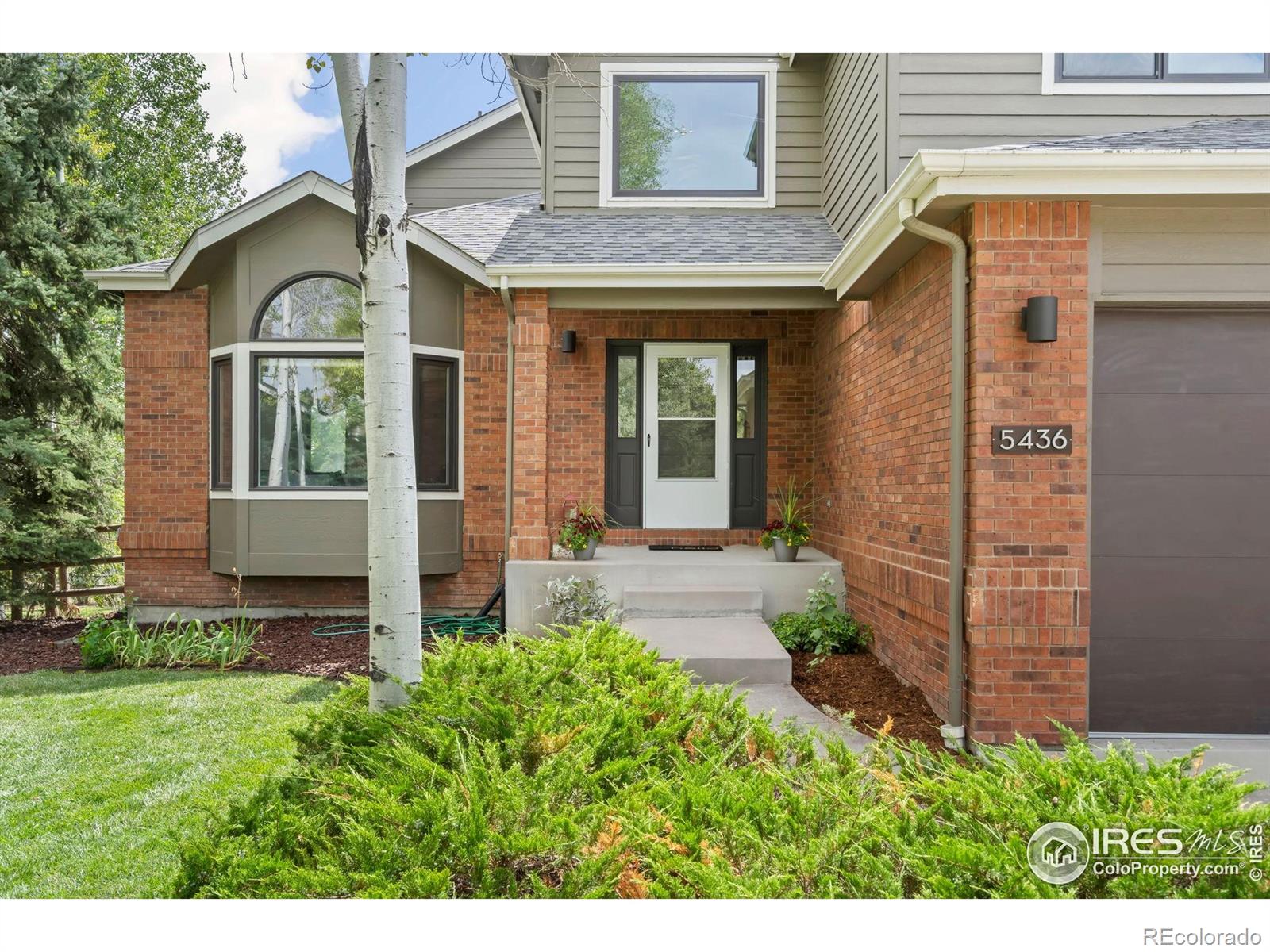 5436 Hilldale Court