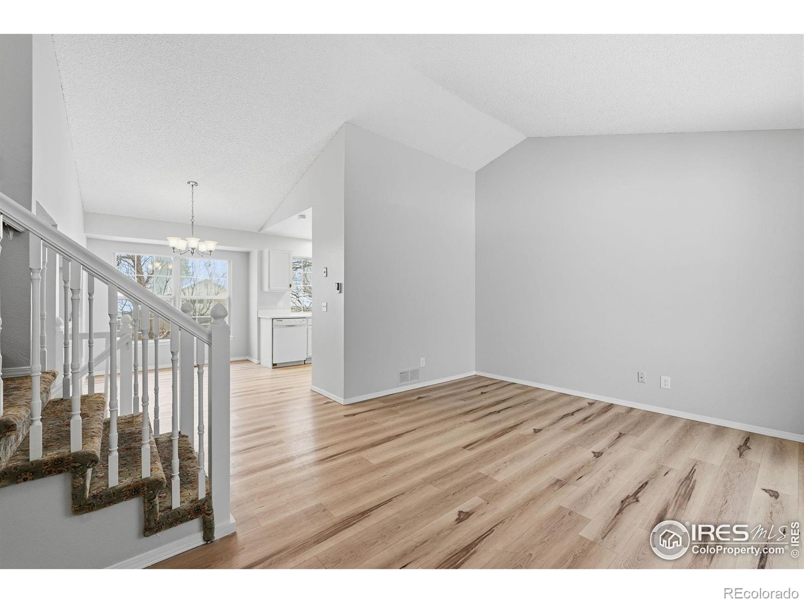 654 W Sandbar Circle