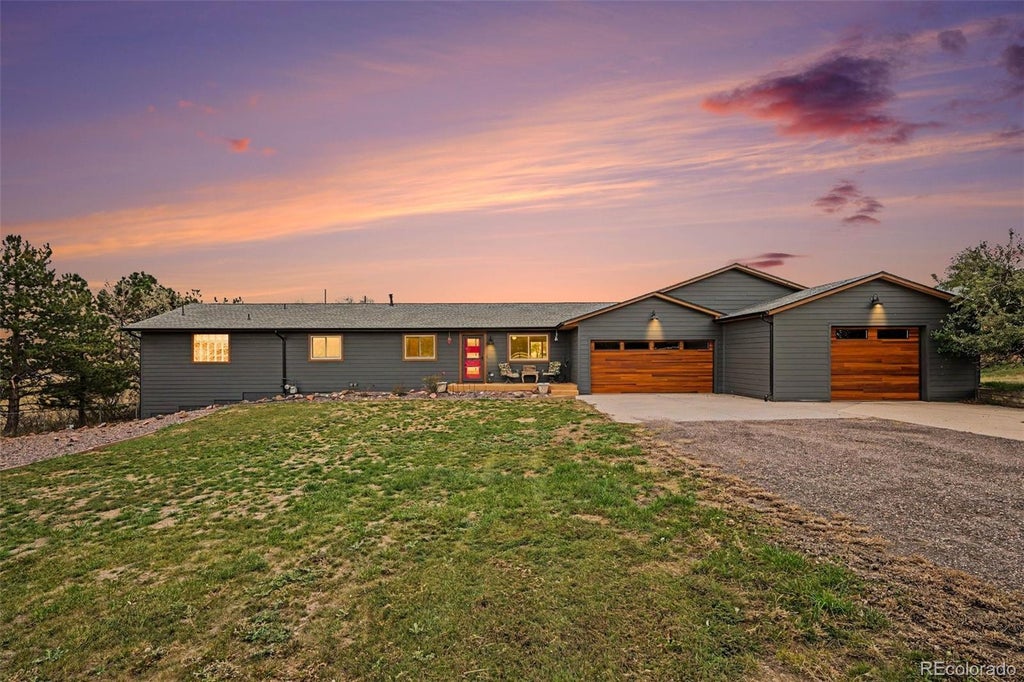 Photo of 46746 Sundance Trail, Parker, CO 80138 (MLS # 6999332)