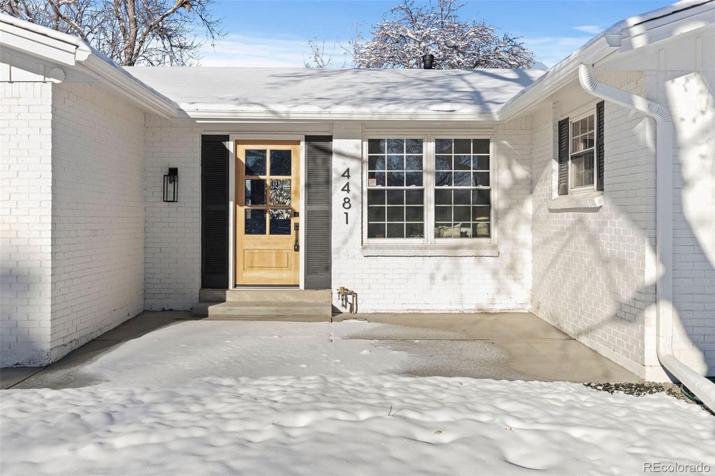 Photo of 4481 E Fair Circle, Centennial, CO 80121 (MLS # 3592823)