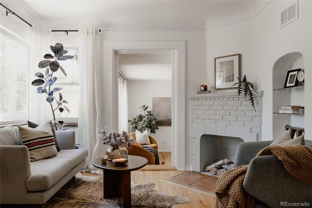Photo of 1690 Pontiac Street, Denver, CO 80220 (MLS # 2236851)