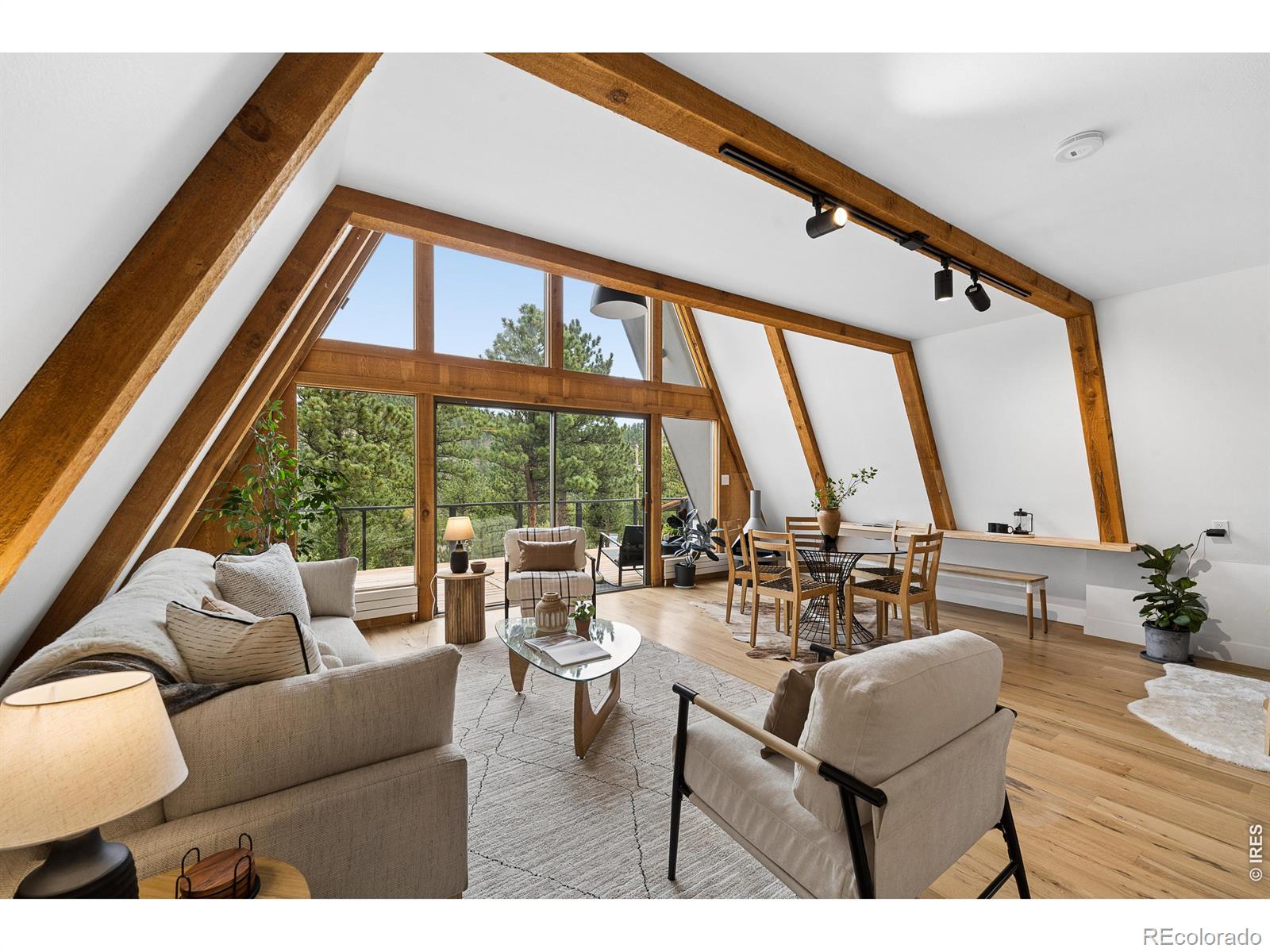 118 Crooked Spur