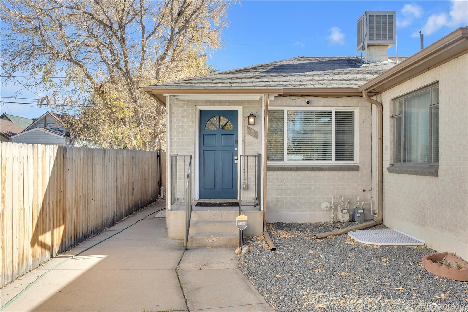 828 Mariposa Street