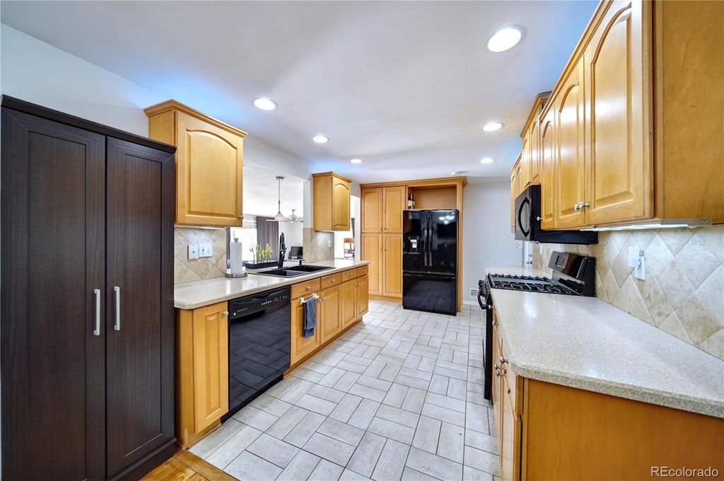 Photo of 6616 S Lincoln Street, Centennial, CO 80121 (MLS # 2515476)