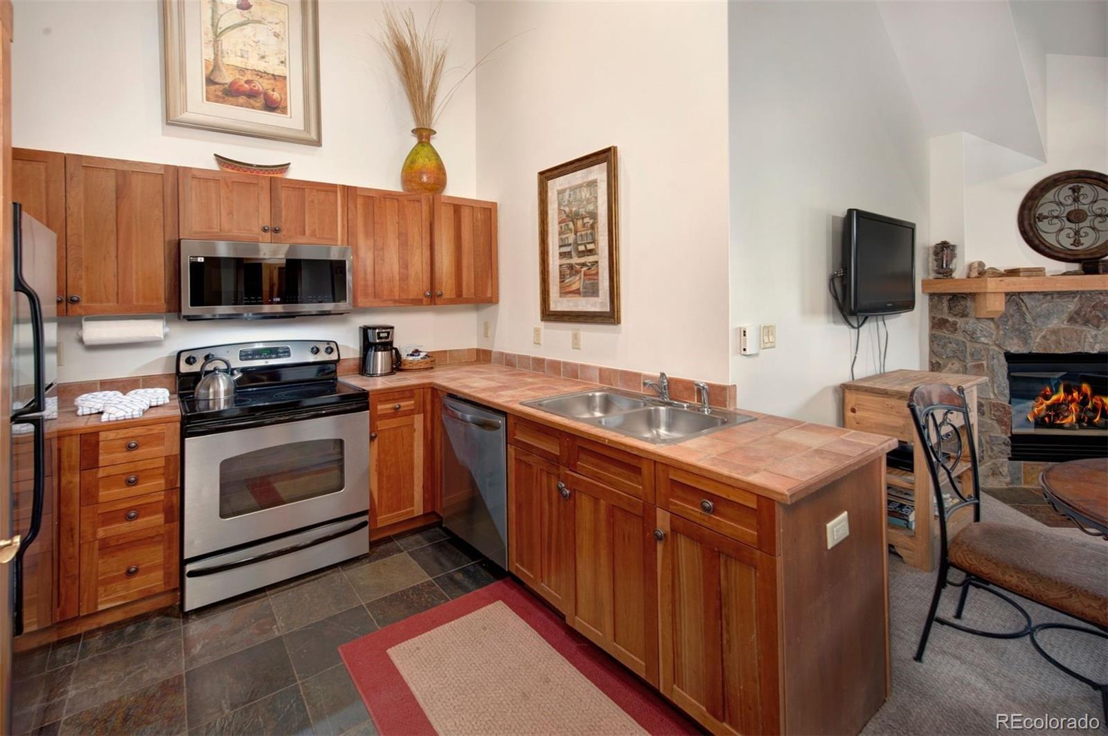 20 Hunki Dori Court 2312