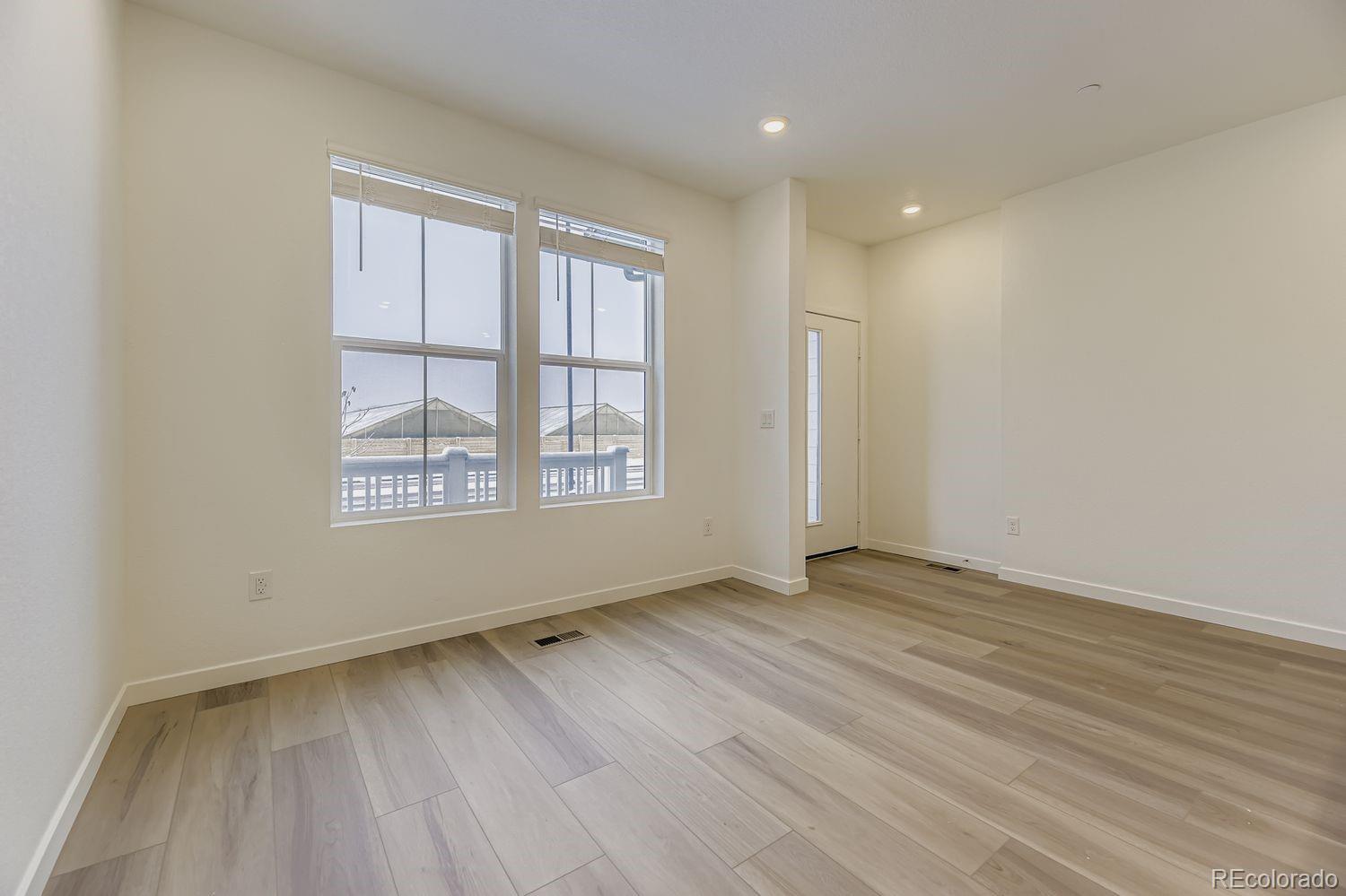 7664 S Cherokee Trail