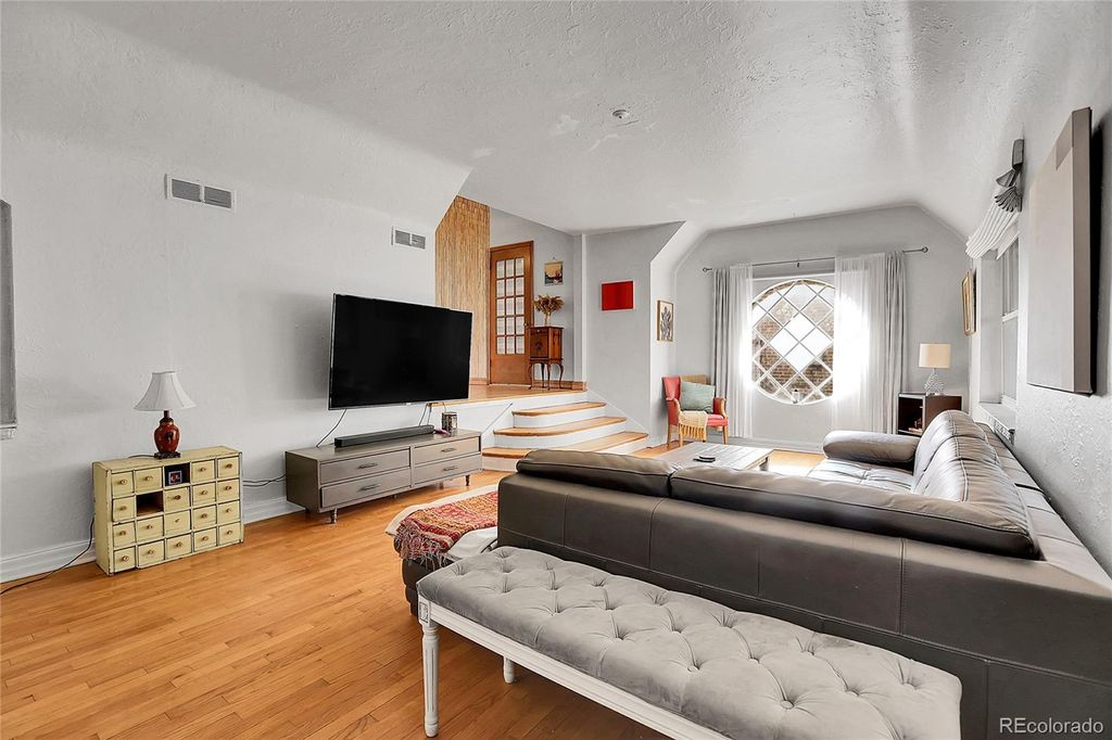 Photo of 1476 Dahlia Street, Denver, CO 80220 (MLS # 5069414)