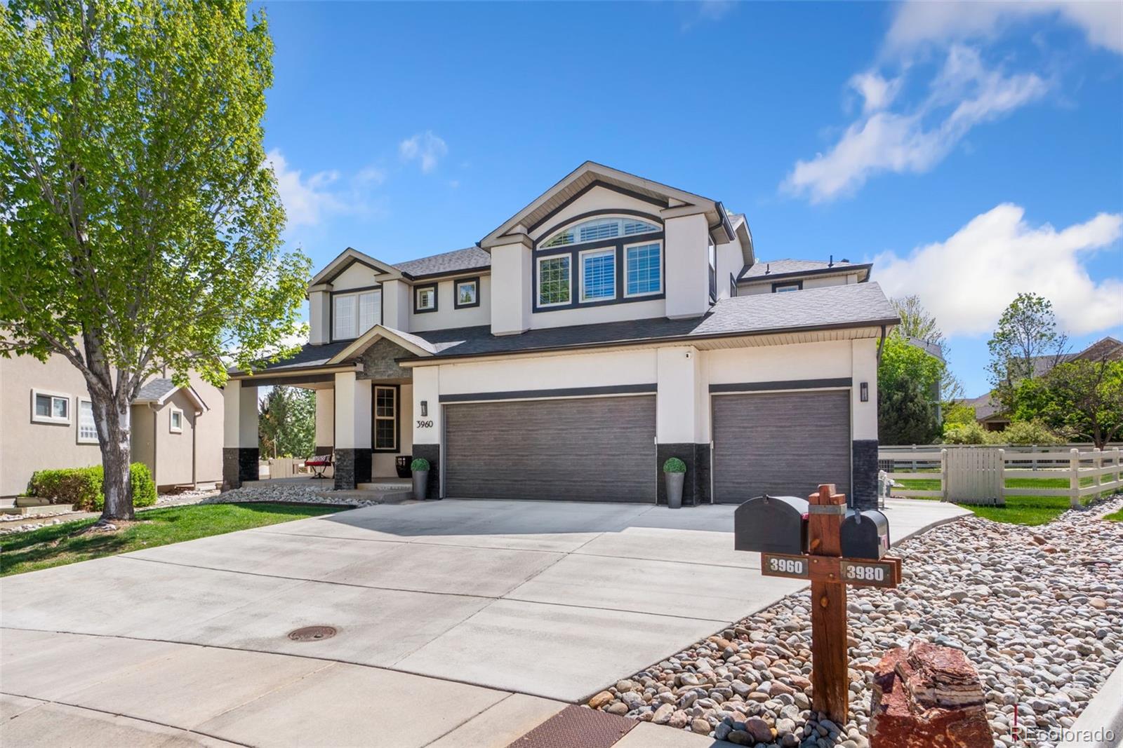 3960 Stonegrass Point