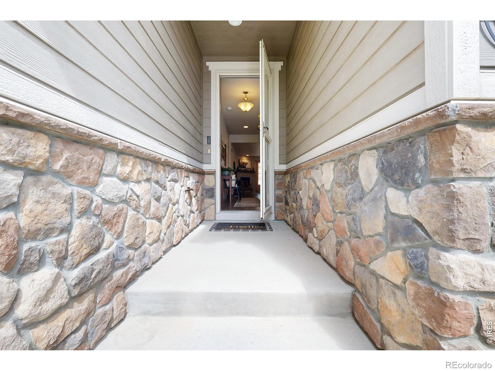360 Capitol Reef Street