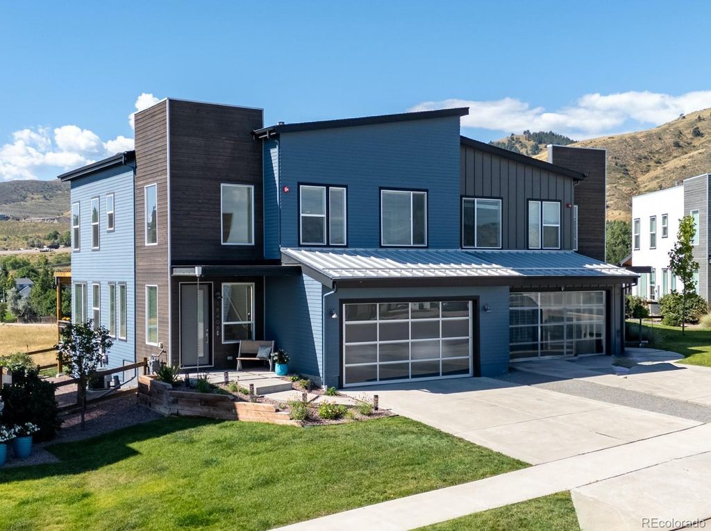 Photo of 18408 Homestead Circle, Golden, CO 80401 (MLS # 2726150)