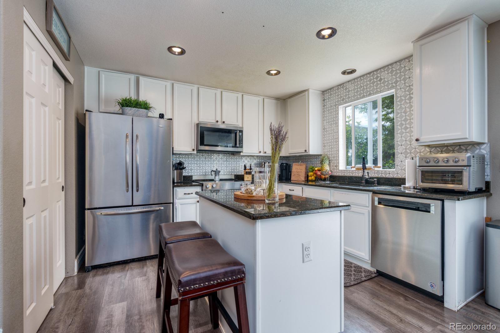 22160 Wintergreen Way