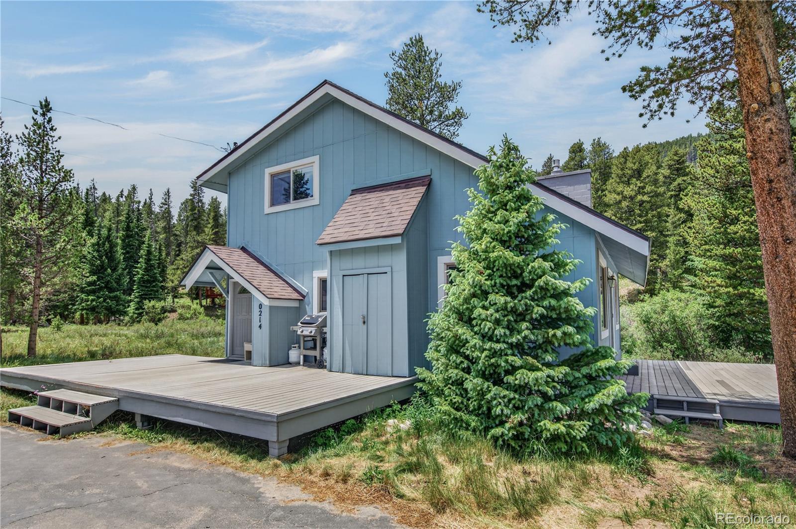 214 Mountain View Trail