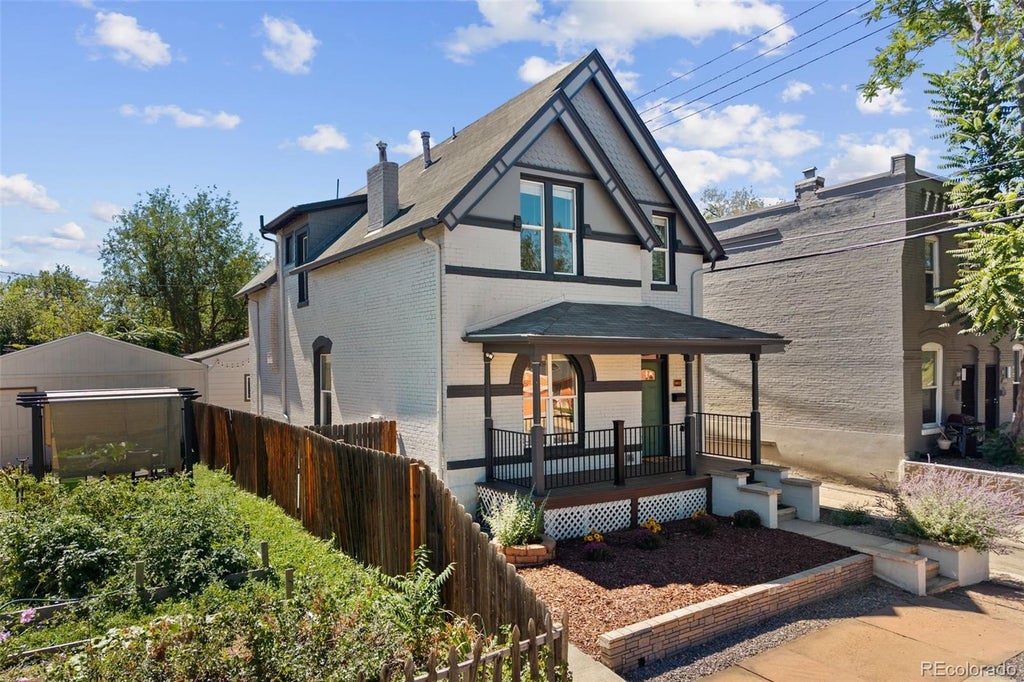 Photo of 1822 E 28th Avenue, Denver, CO 80205 (MLS # 9287344)