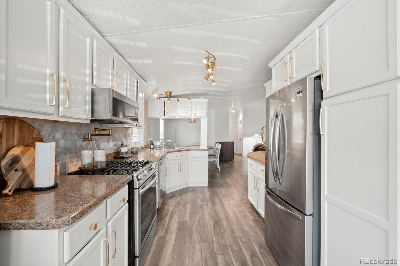 2550 W 96th Avenue