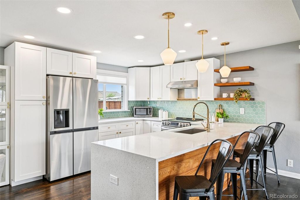 Photo of 6002 S Crestview Street, Littleton, CO 80120 (MLS # 8050120)