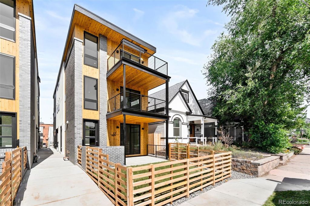 Photo of 17 S Pennsylvania Street #2, Denver, CO 80209 (MLS # 9283217)