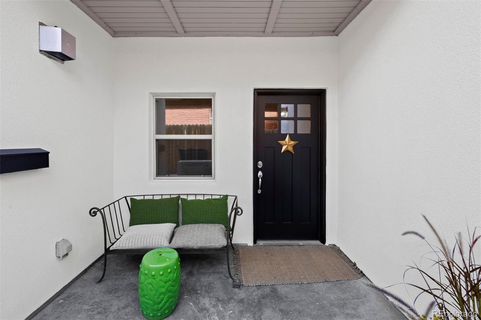 469 Elati Street
