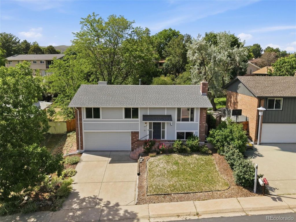 Photo of 2249 S Yank Court, Lakewood, CO 80228 (MLS # 6327005)