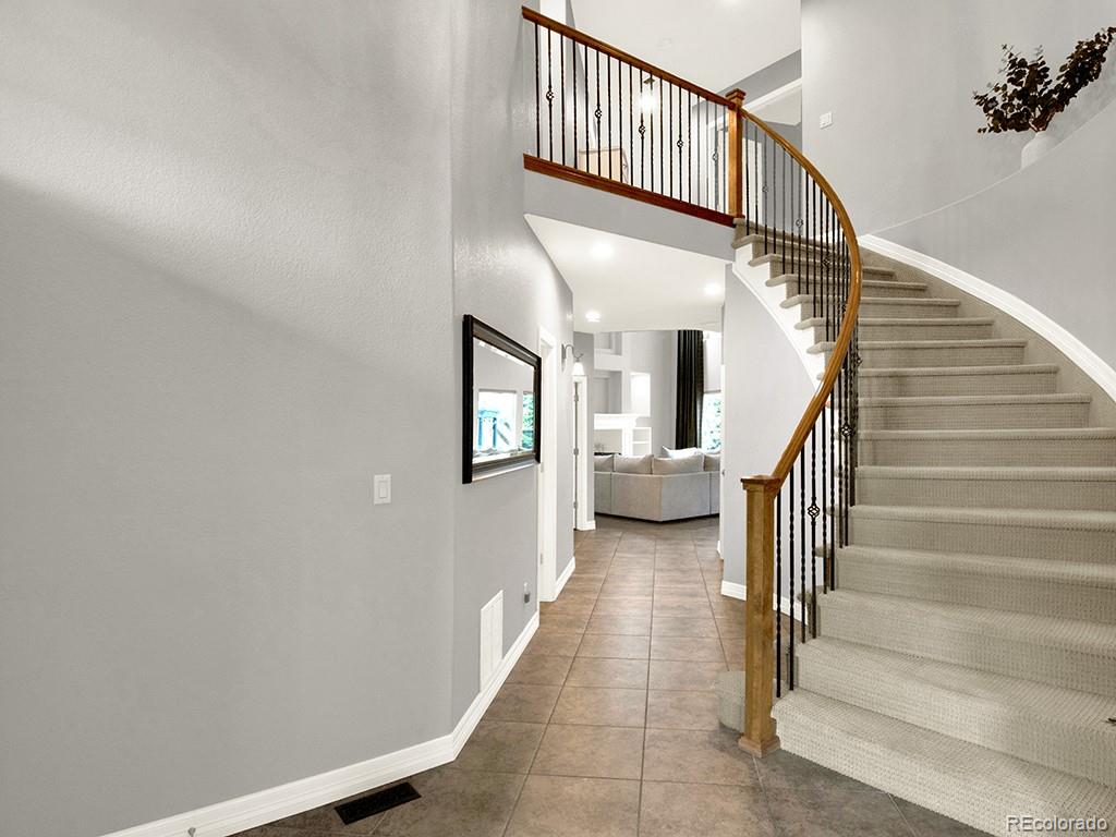 2212 Ridgetrail Drive