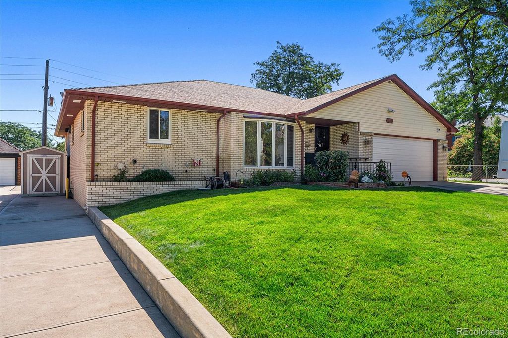 Photo of 4600 Grove Street, Denver, CO 80211 (MLS # 3185990)