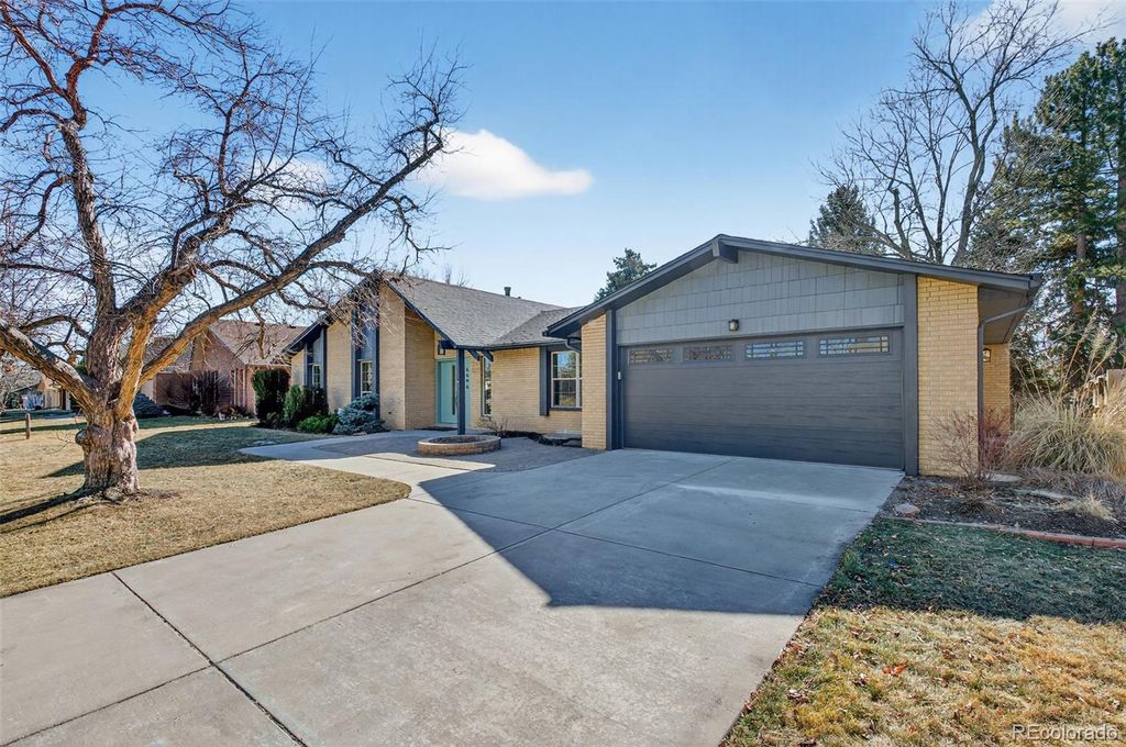 Photo of 6696 W Rowland Avenue, Littleton, CO 80128 (MLS # 1804248)