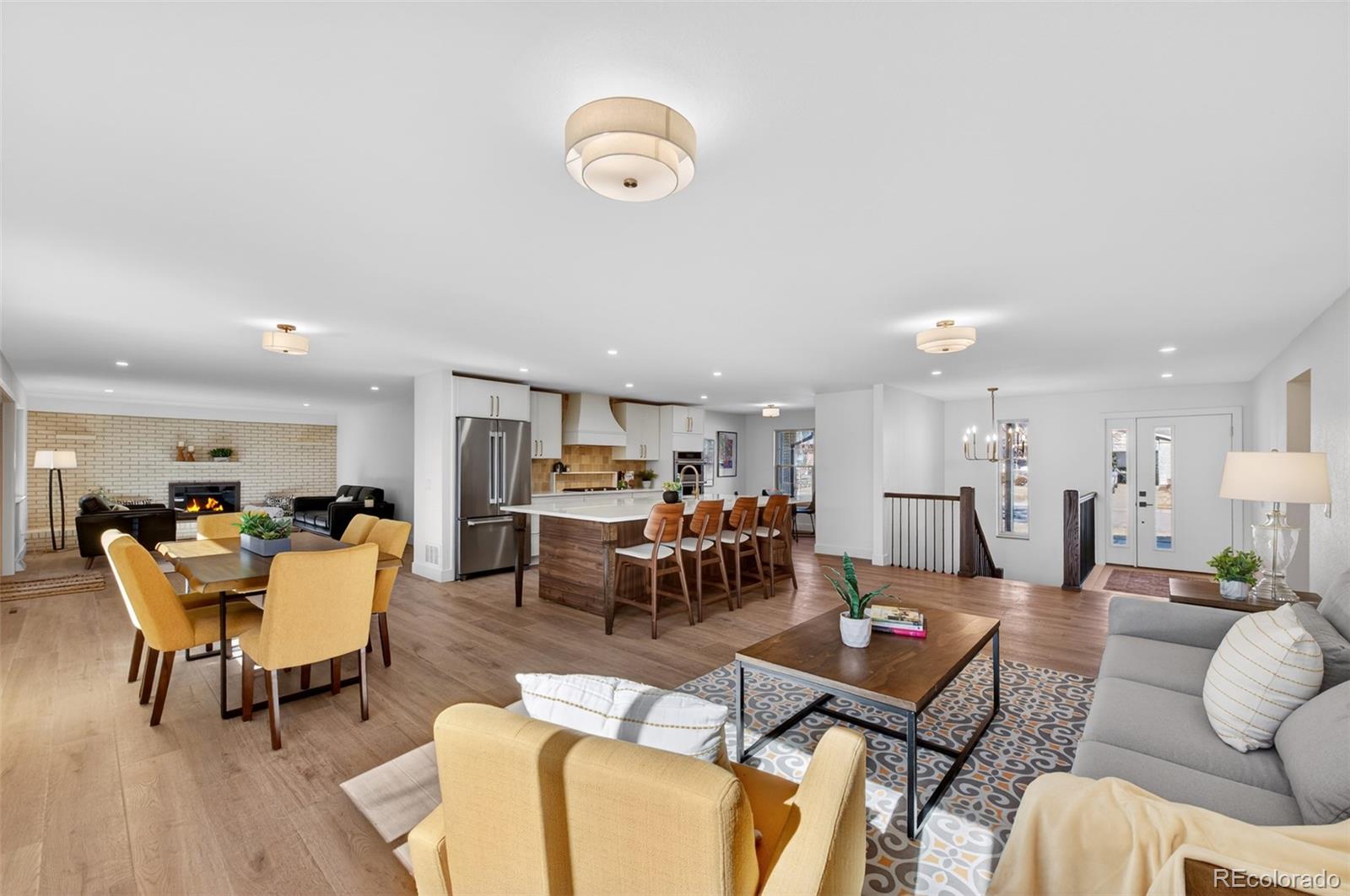 6696 W Rowland Avenue