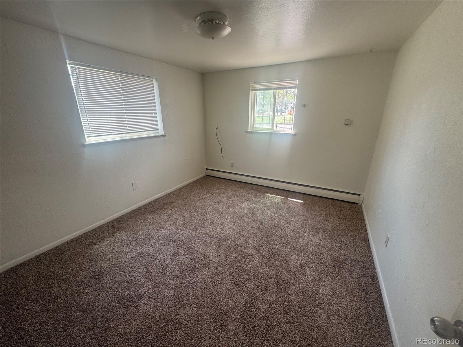 9041 W 45th Place