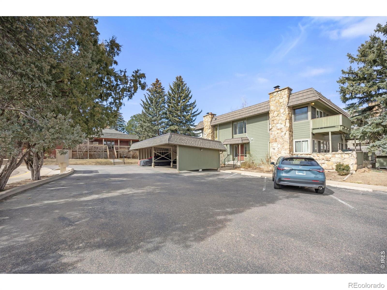 3355 Bridger Trail I202
