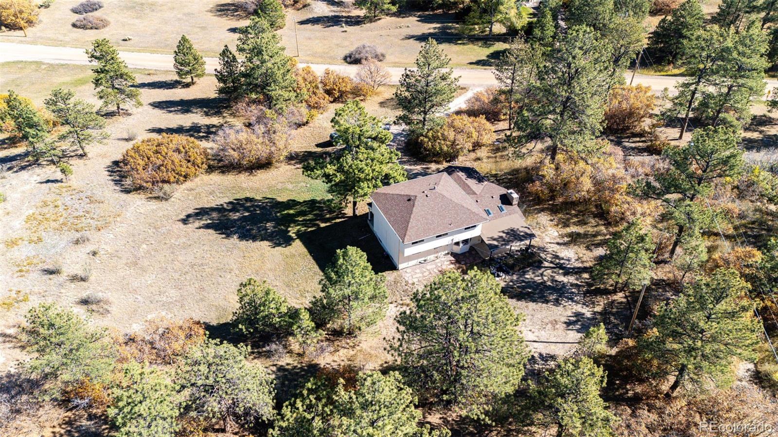 2685 Lost Lake Trail