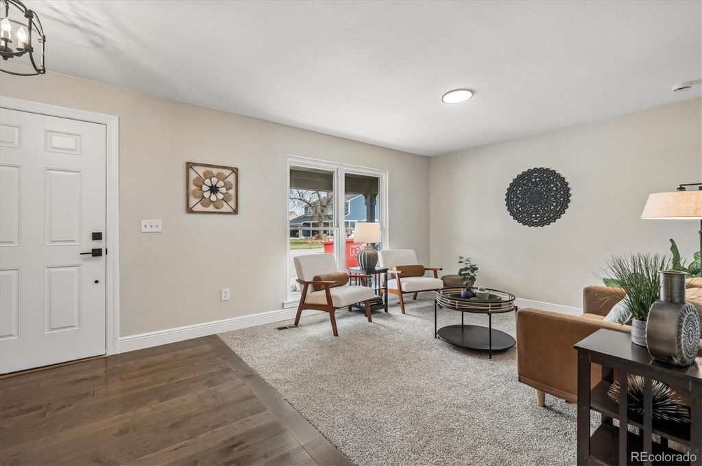 Photo of 10138 W Roxbury Avenue, Littleton, CO 80127 (MLS # 9649419)