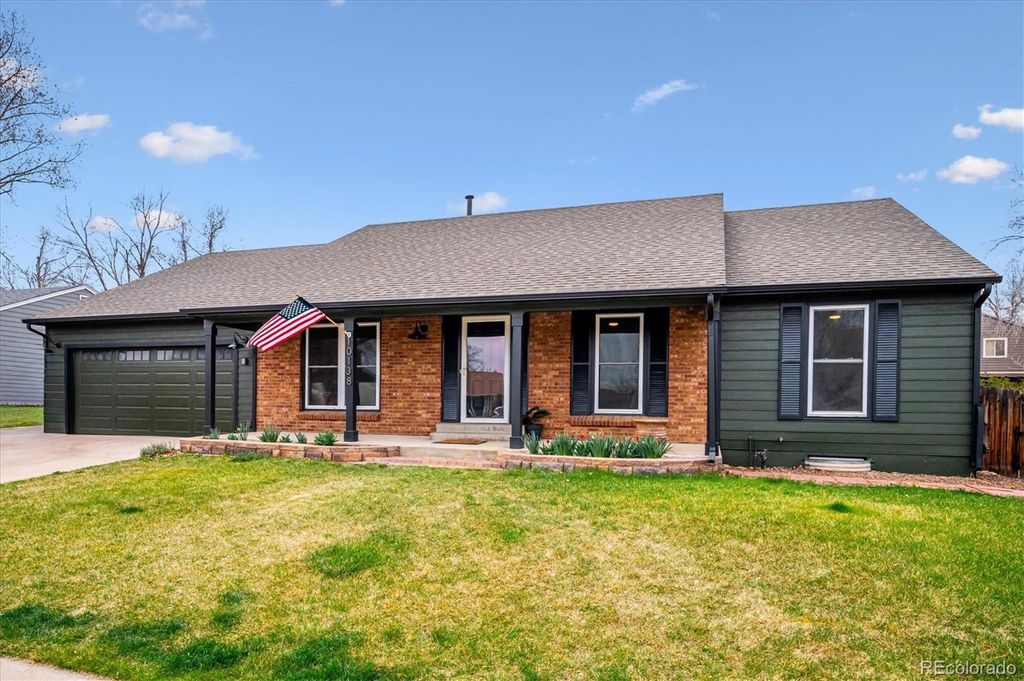 Photo of 10138 W Roxbury Avenue, Littleton, CO 80127 (MLS # 9649419)