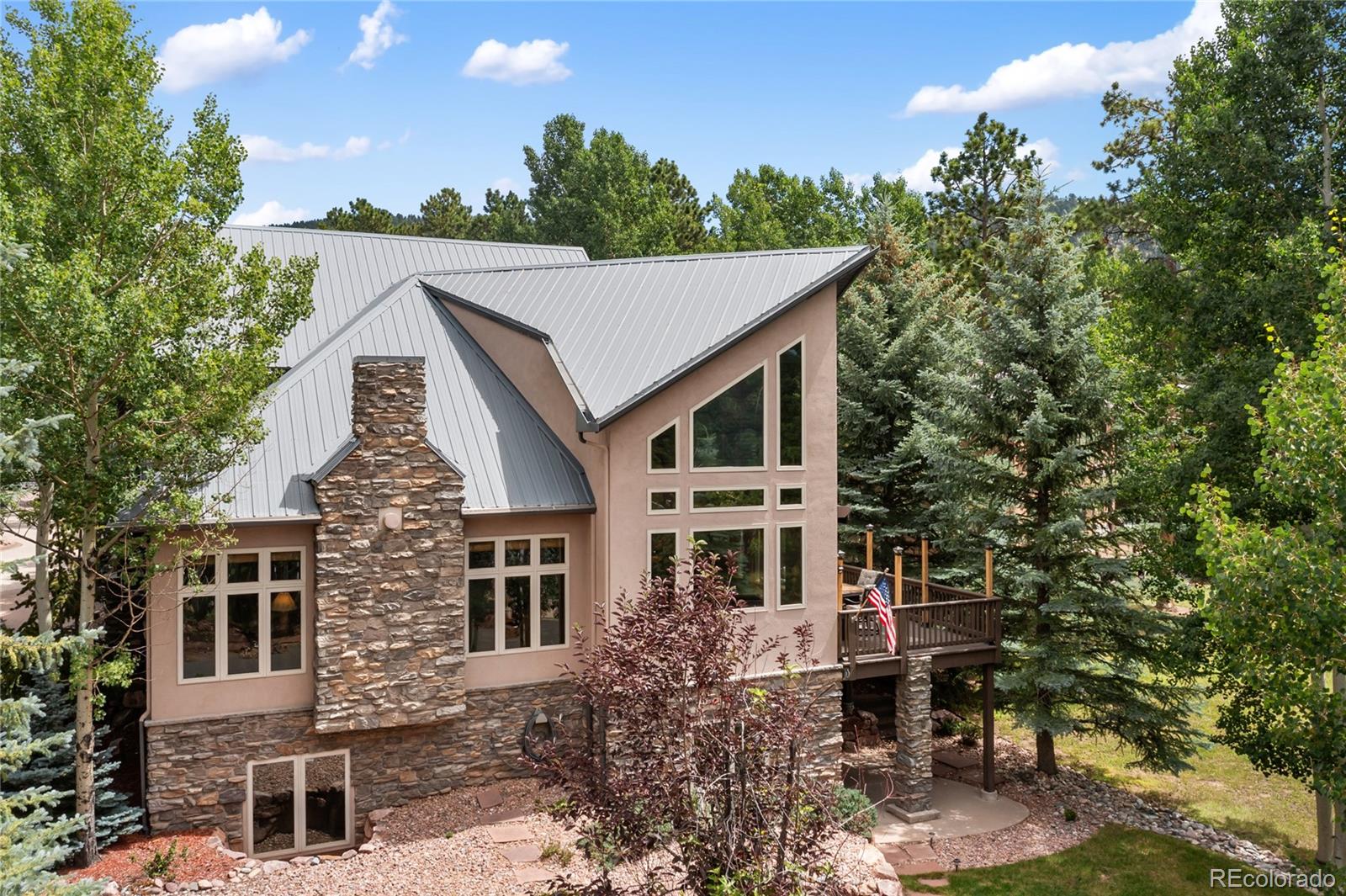 591 Skyline Drive