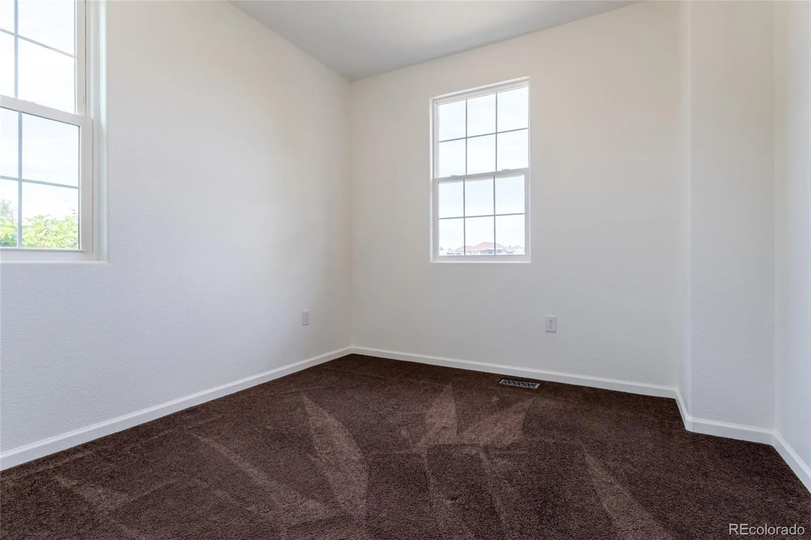 Brighton, Colorado 80603, United States, 3 Bedrooms Bedrooms, ,2 BathroomsBathrooms,Residential,Active,181573