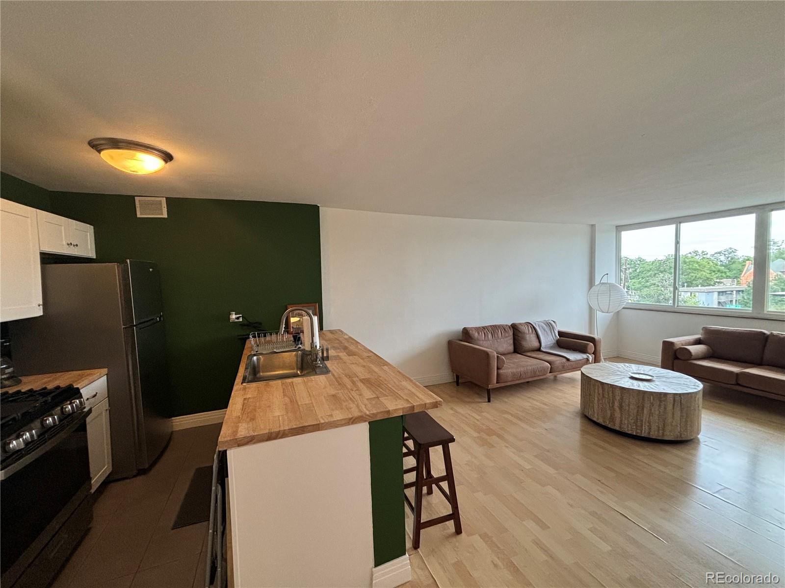 1196 N Grant Street 507