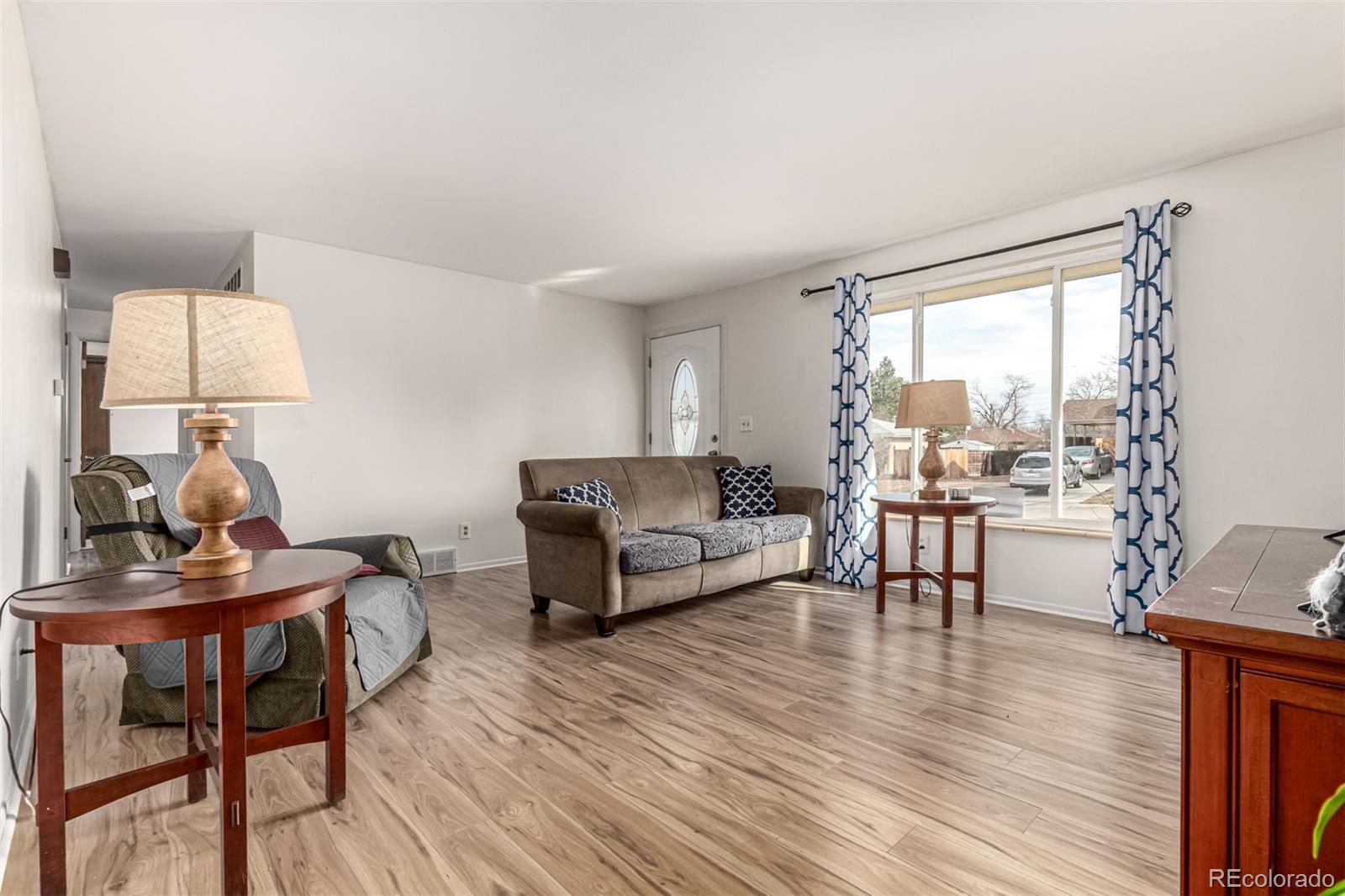 6691 S Wellington Court