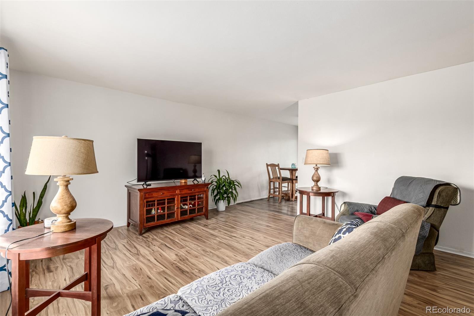 6691 S Wellington Court