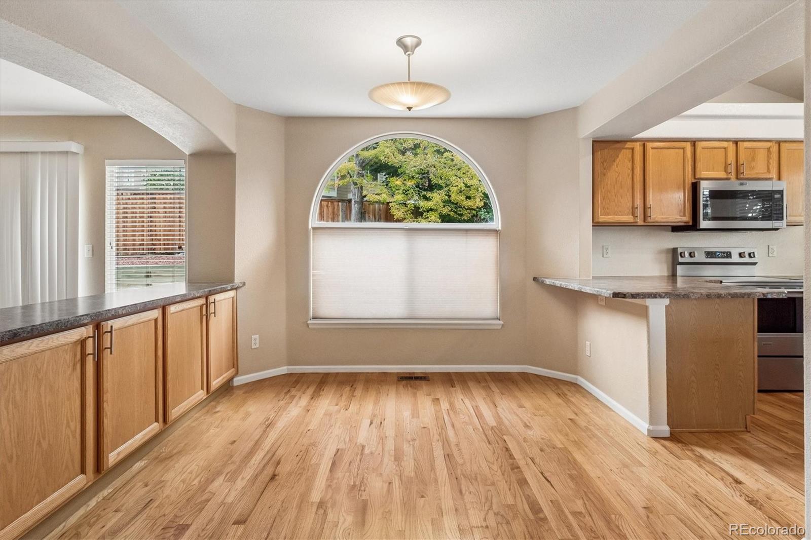 1407 Laurenwood Way