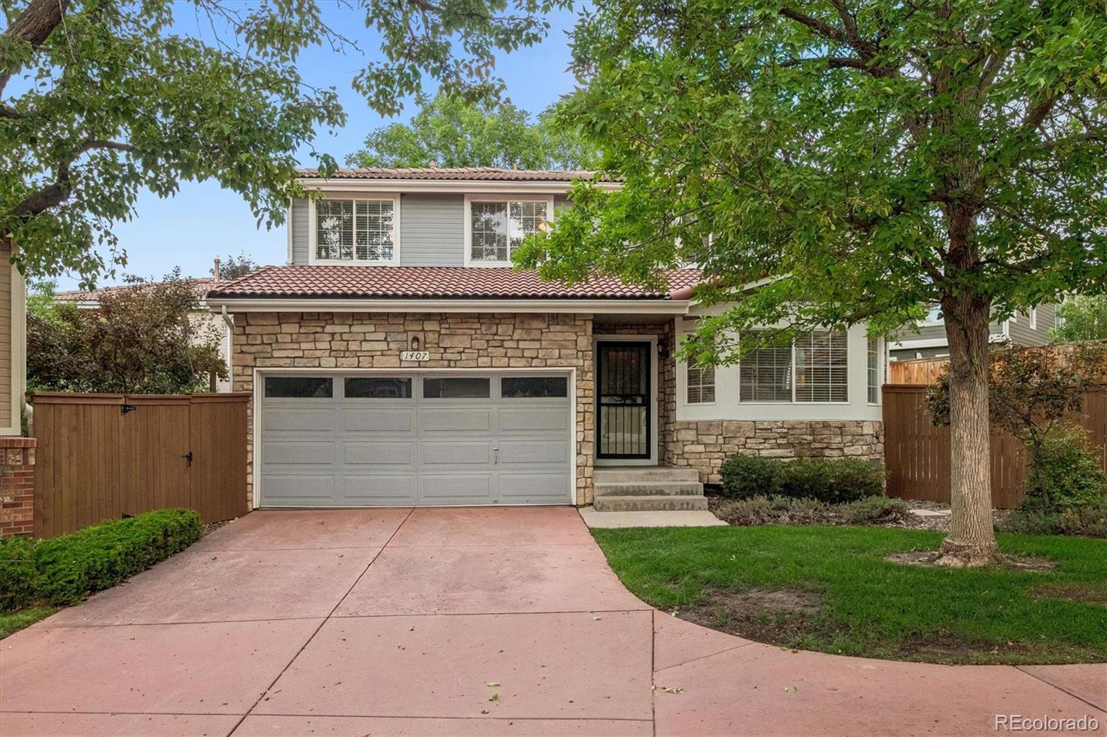 1407 Laurenwood Way