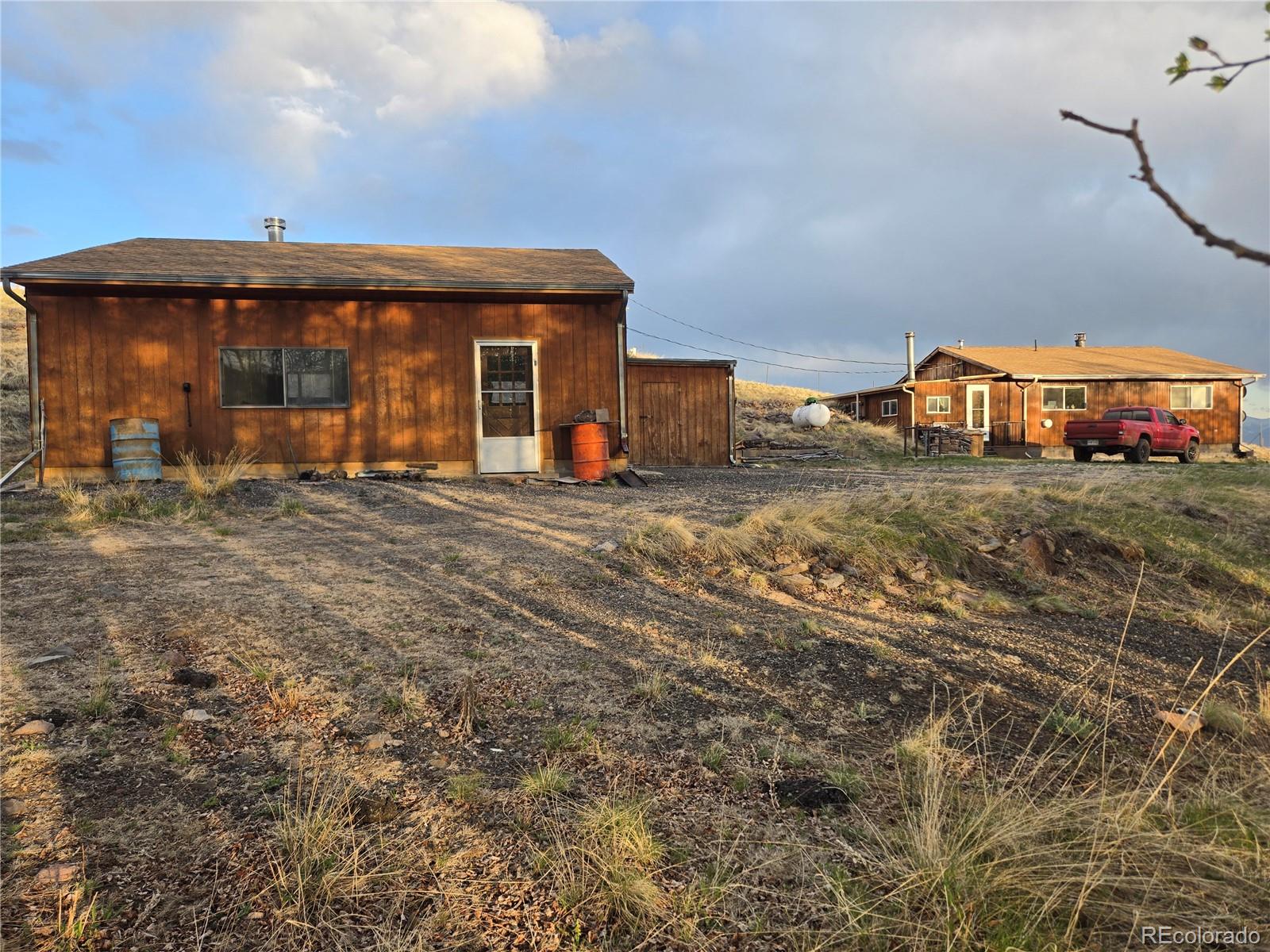 586 Cuesta Drive