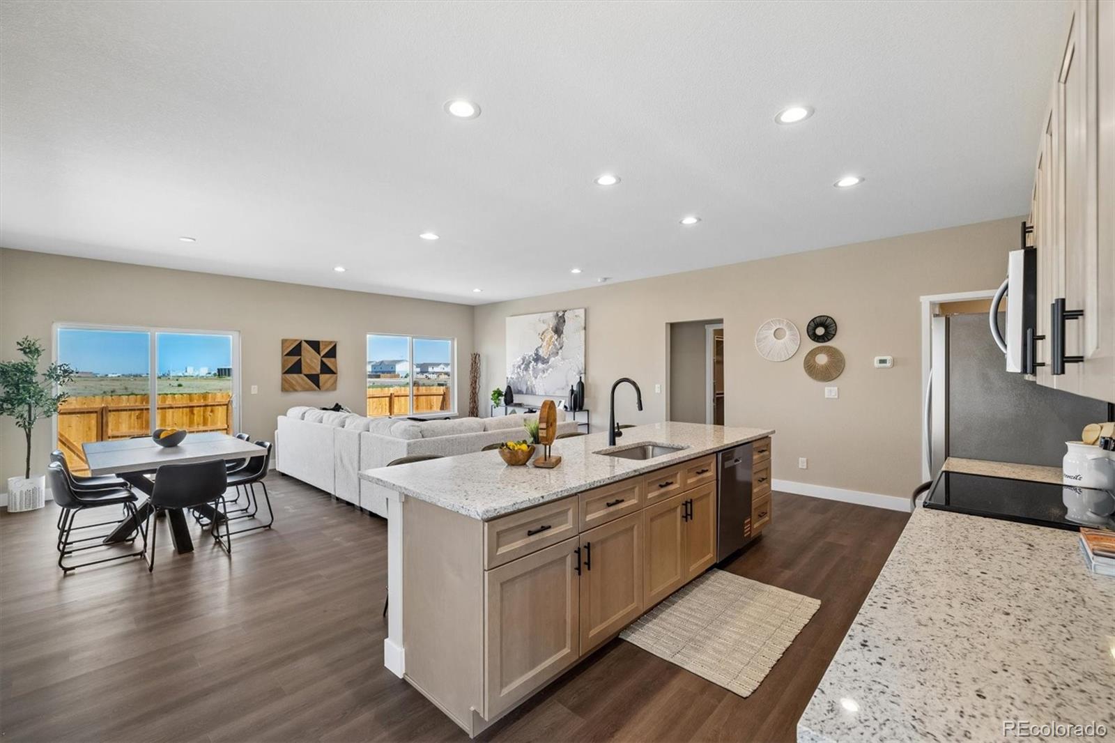412 Molly Lane
