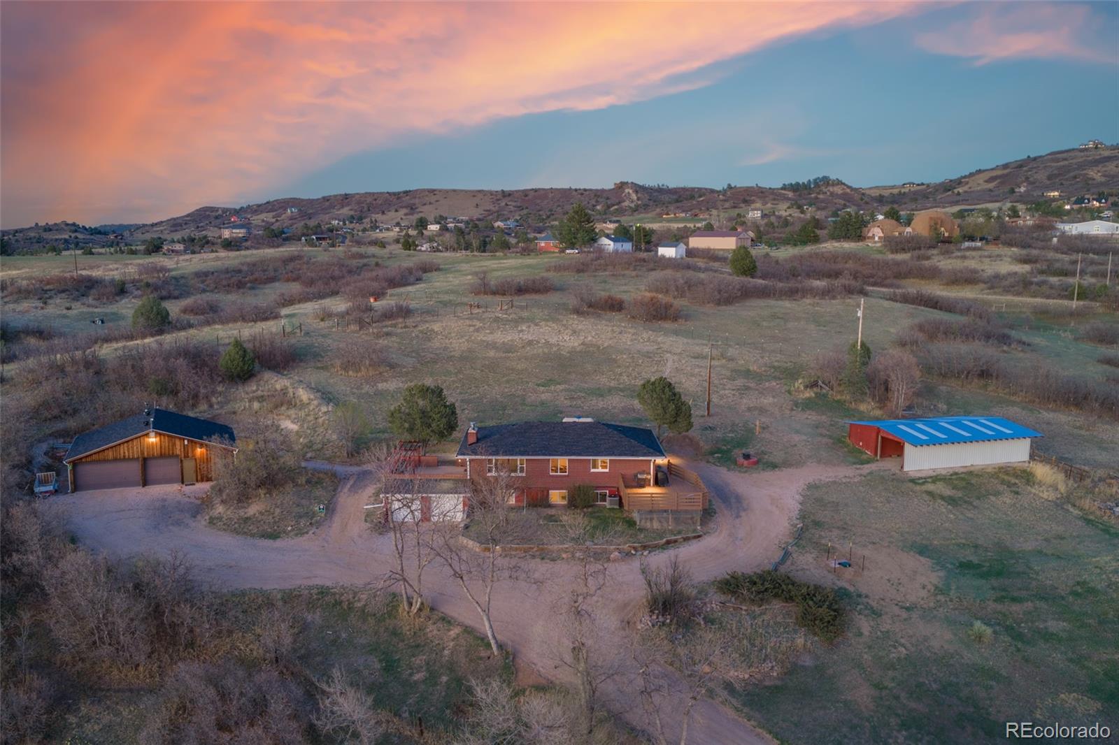 2097 W Wolfensberger Road