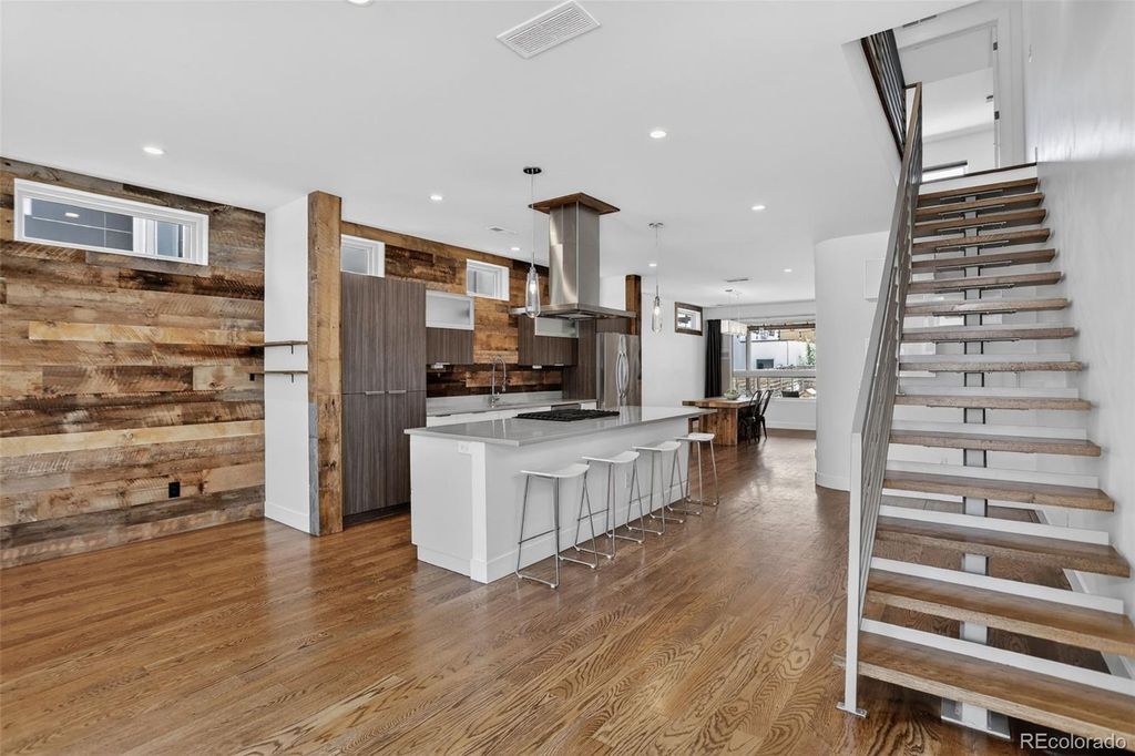 Photo of 1930 W 35th Avenue, Denver, CO 80211 (MLS # 8573428)