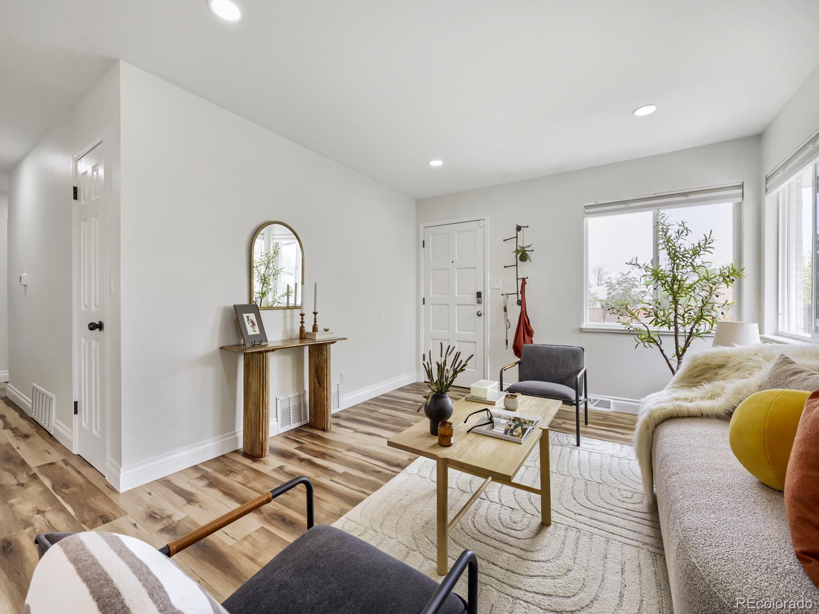 7985 Green Court
