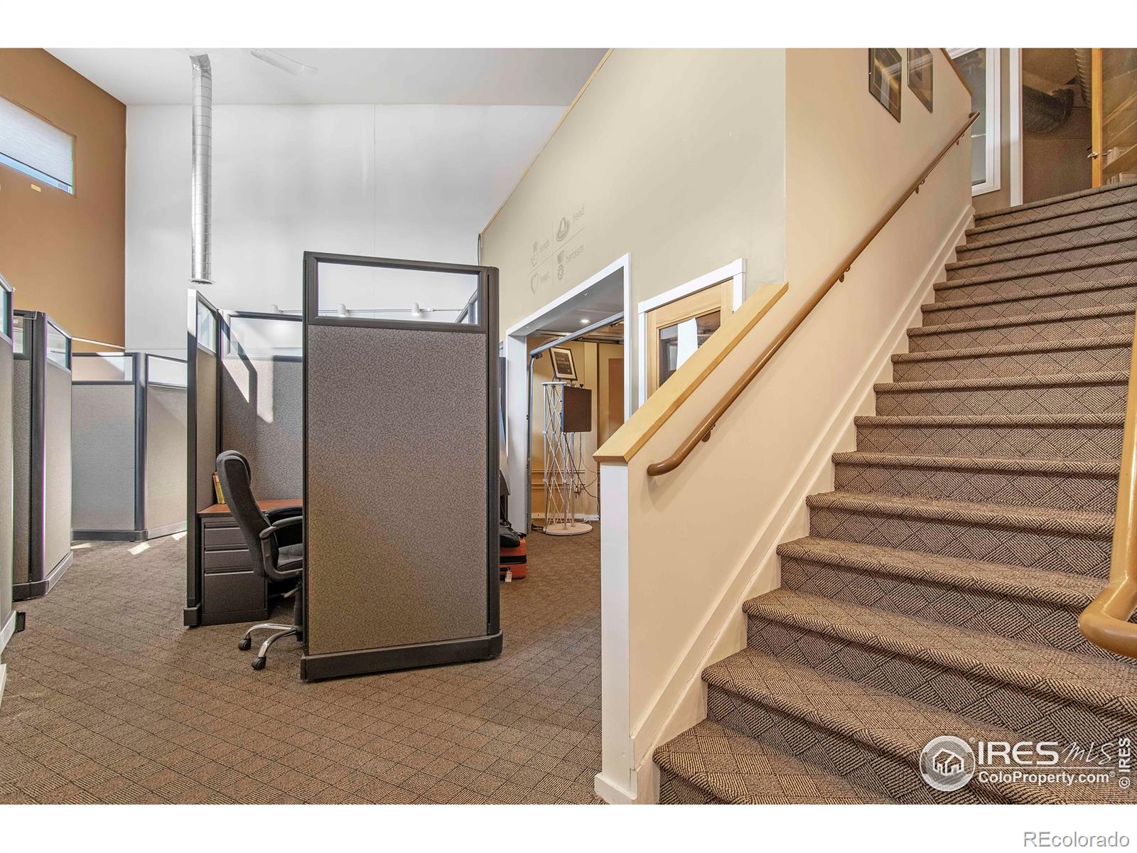 2400 N Broadway 5