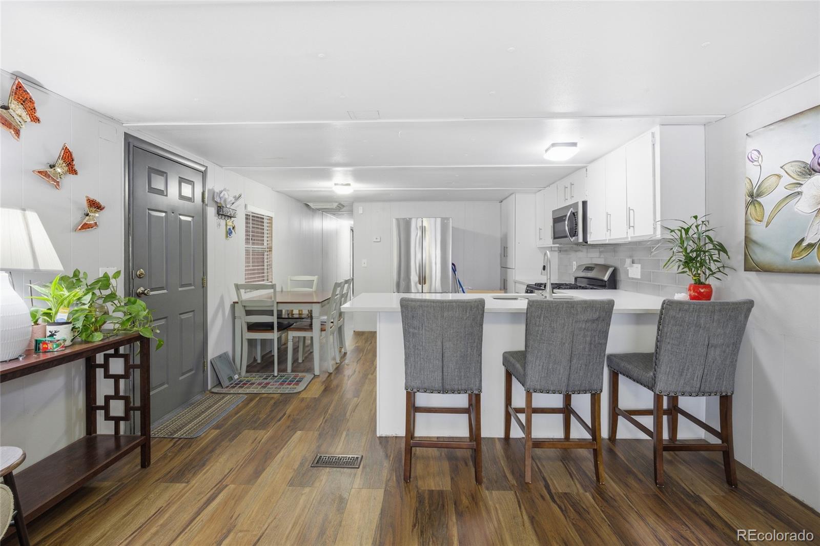 6825 W Mississippi Avenue