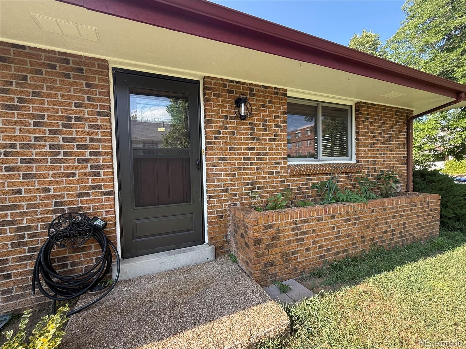 Photo 1 of 10 — 3237 S Grant Street A, Englewood, CO 80113
